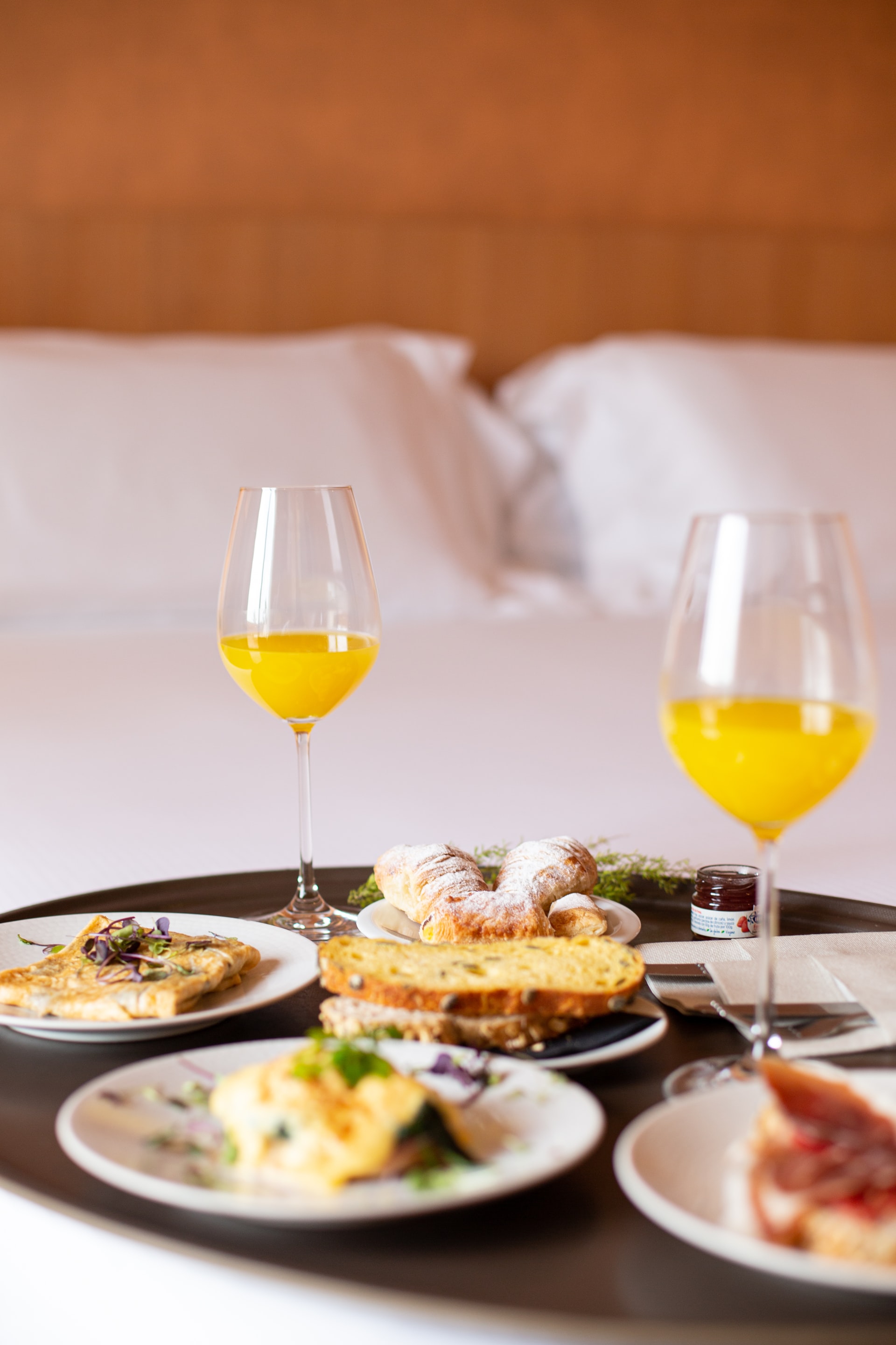 room-service-in-a-hotel