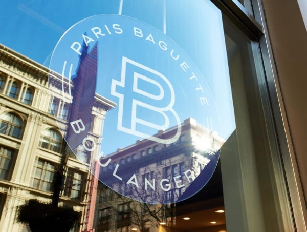 Check out Paris Baguette's simple yet elegant website design